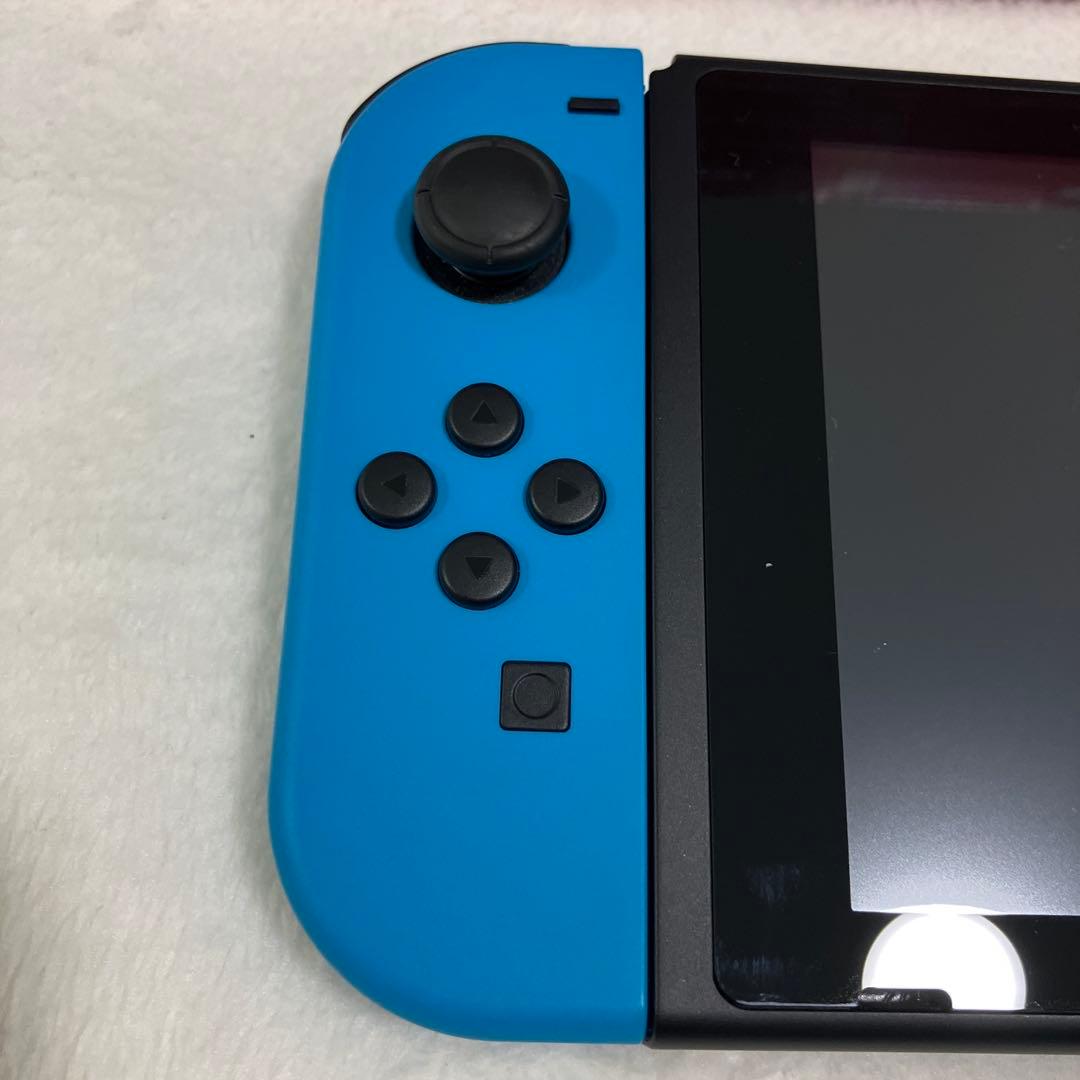 Nintendo Switch 本体+ソフト6本+周辺機器　美品