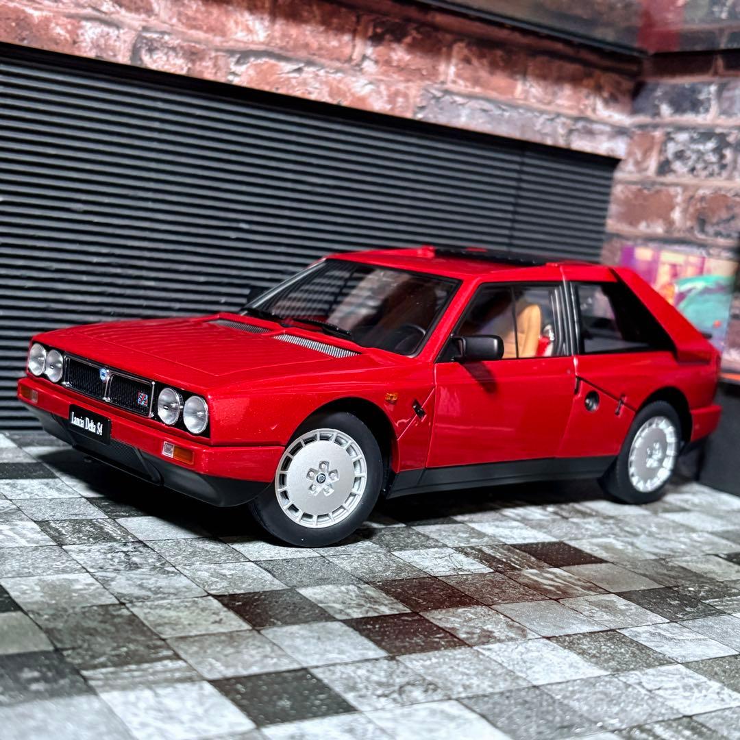 1/18 AUTOart ランチア デルタ S4 ストラダーレ