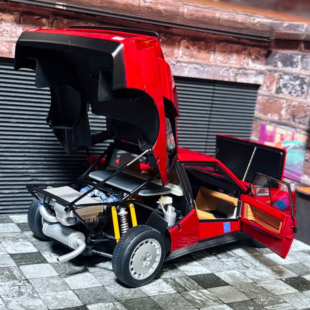 1/18 AUTOart ランチア デルタ S4 ストラダーレ