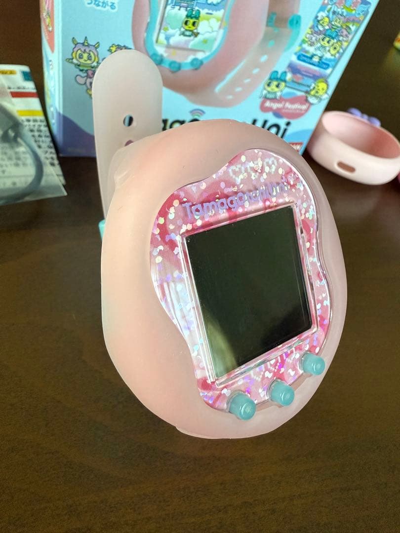 たまごっちユニ　エンジェルフェスティバル　本体　ケース・保護フィルム・スキン付き