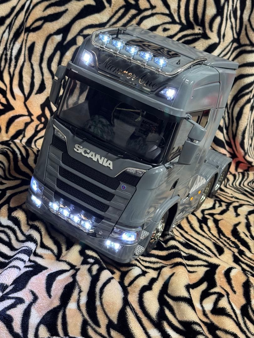 タミヤ　1/14 スカニア770S6×4