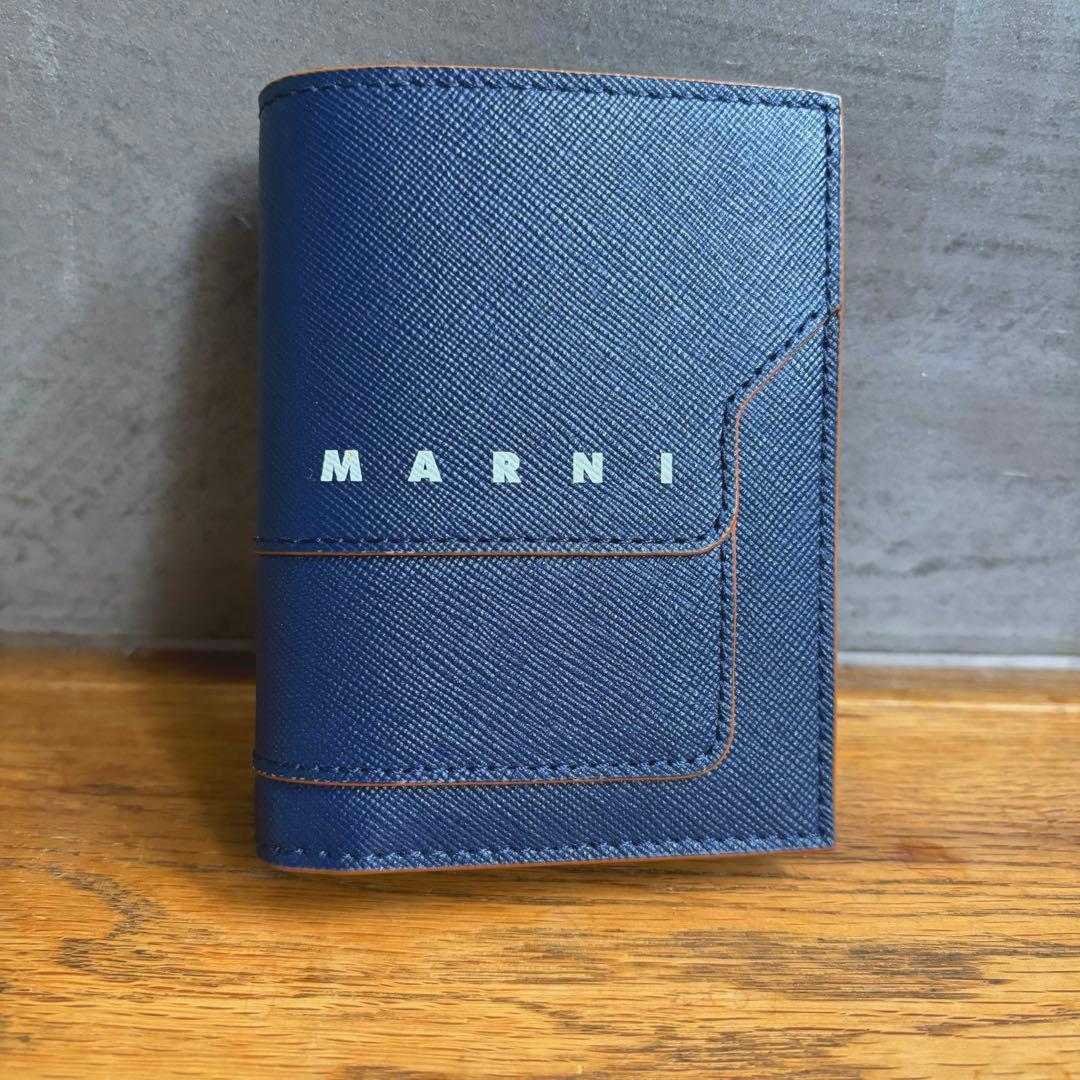 O　MARNI マルニ サフィアーノレザー 二つ折り財布 ネイビー