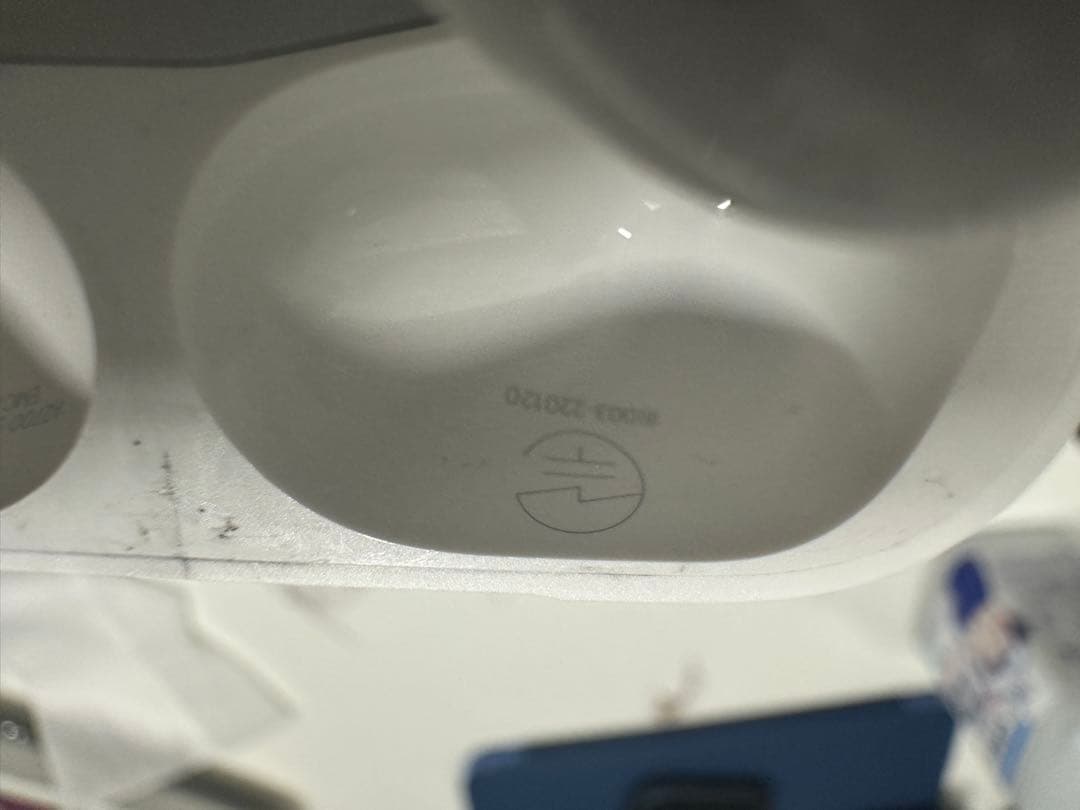 AirPods Pro 第2世代 ホワイト 充電ケース付き 純正品