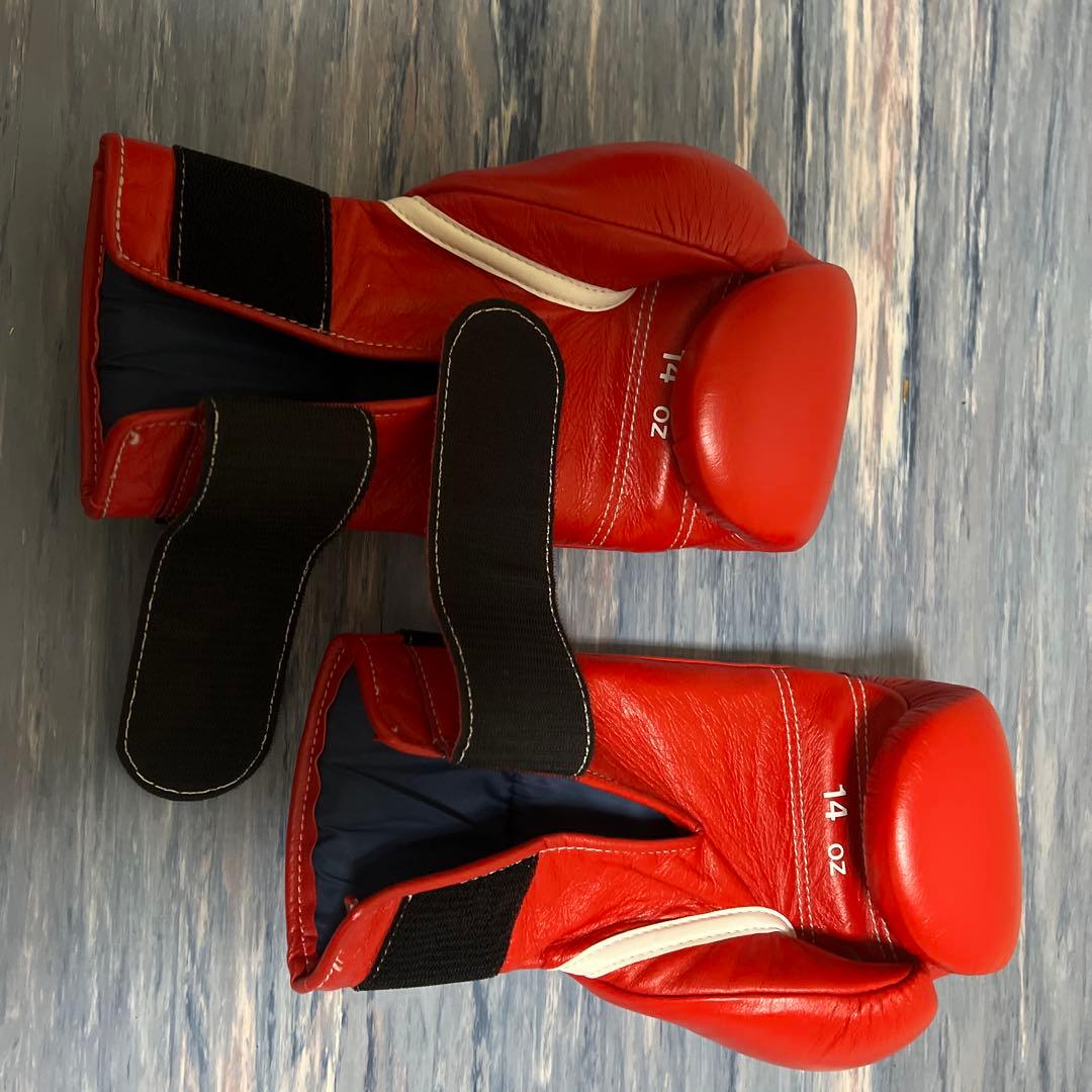 Winningレッド ボクシンググローブ 14 oz