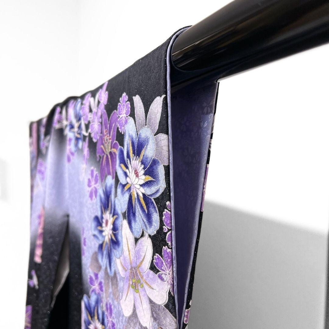 銀通し　刺繍　百合　薔薇模様　振袖　晴れの日　成人式　卒業式　着物　115p