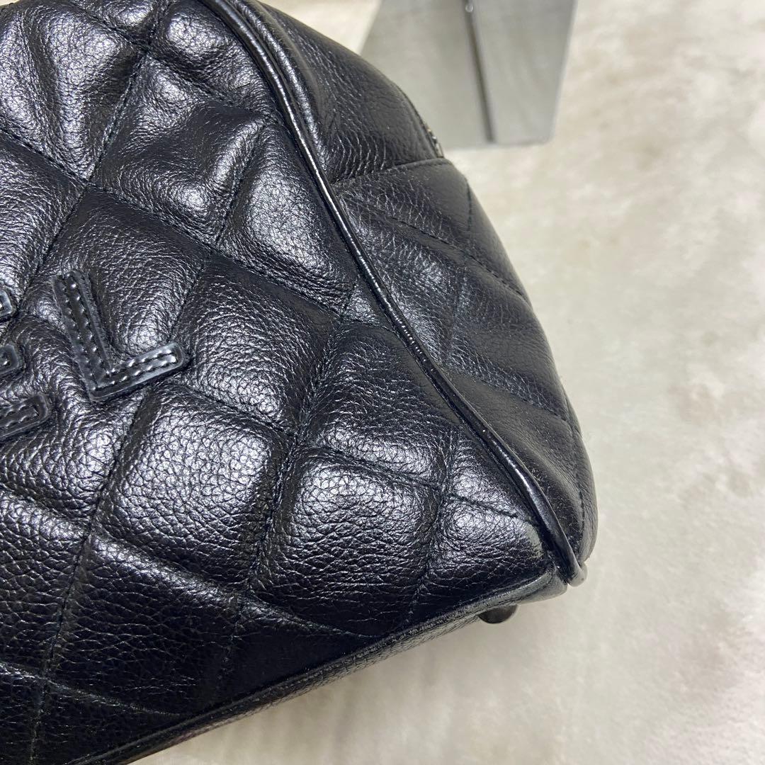 正規品　CHANEL ミニボストン　キャビアスキン　レザーバッグ