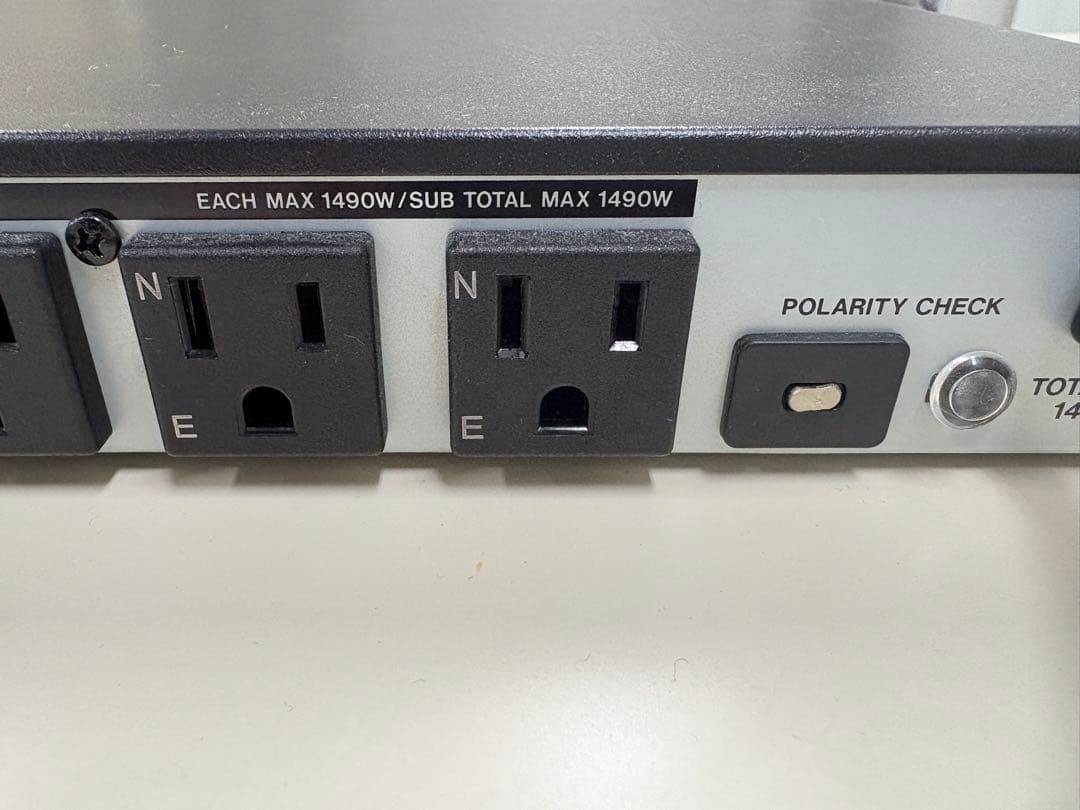 TASCAM AV-P250 ラックマウント電源タップ