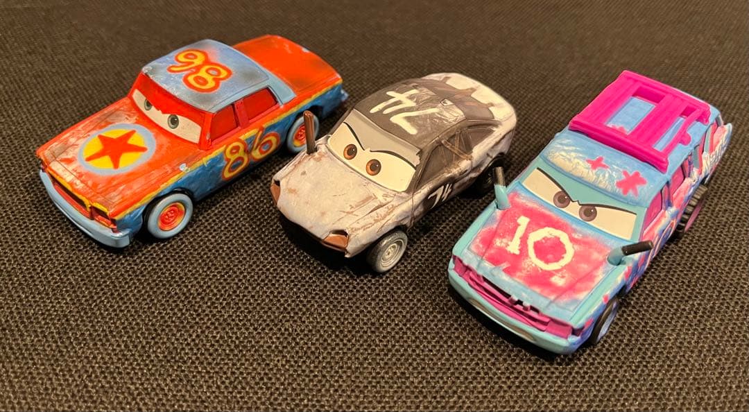 ミニカー　カーズ　マテル社　5台セット