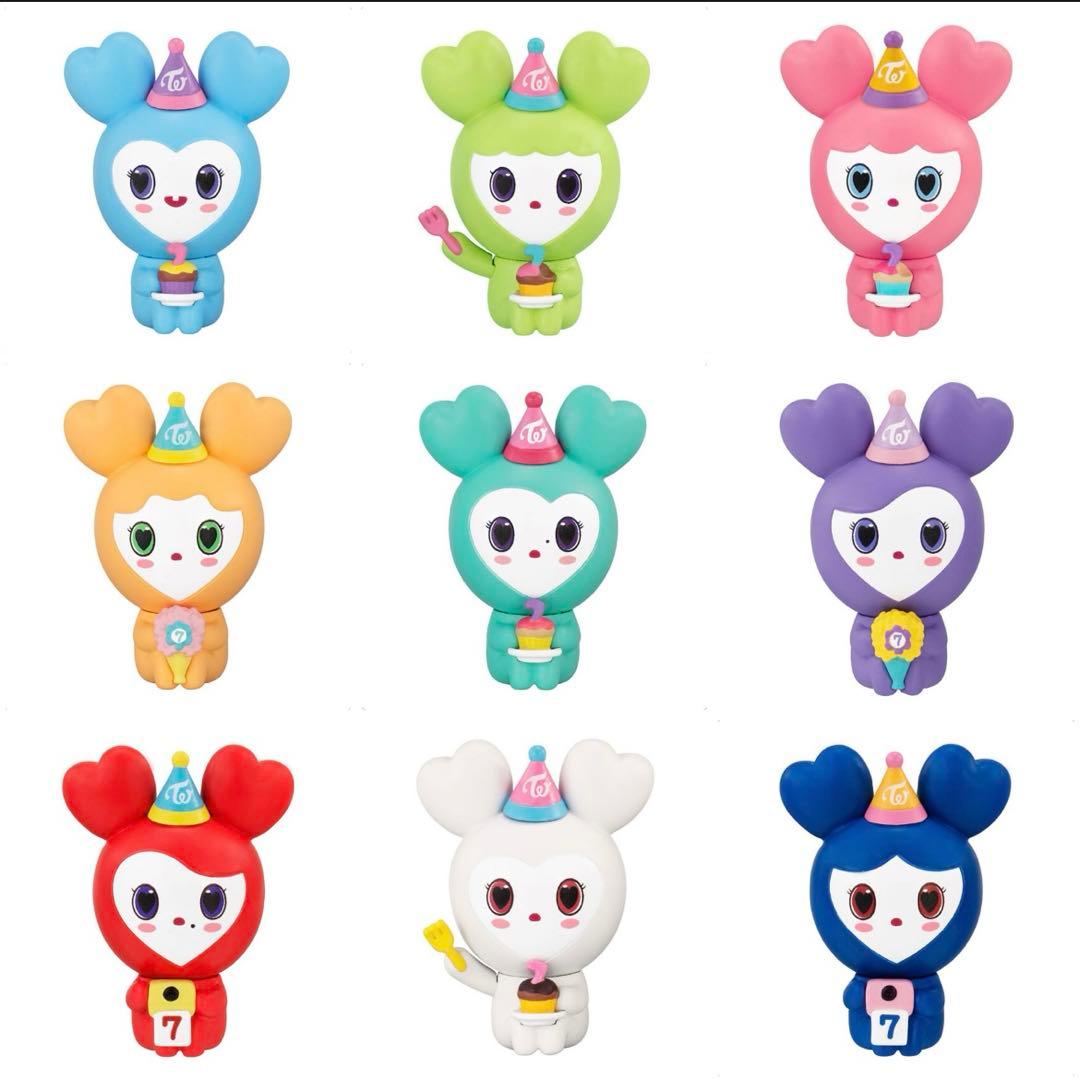TWICE ガチャ コンプ セット まとめ グッズ バンダイ