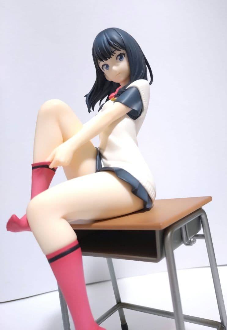 グリッドマン ユニバース 宝多六花 フィギュア