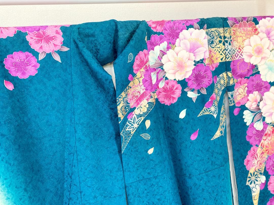 akmx181 正絹 振袖 白/藍色 パールトーン加工 13号 花柄