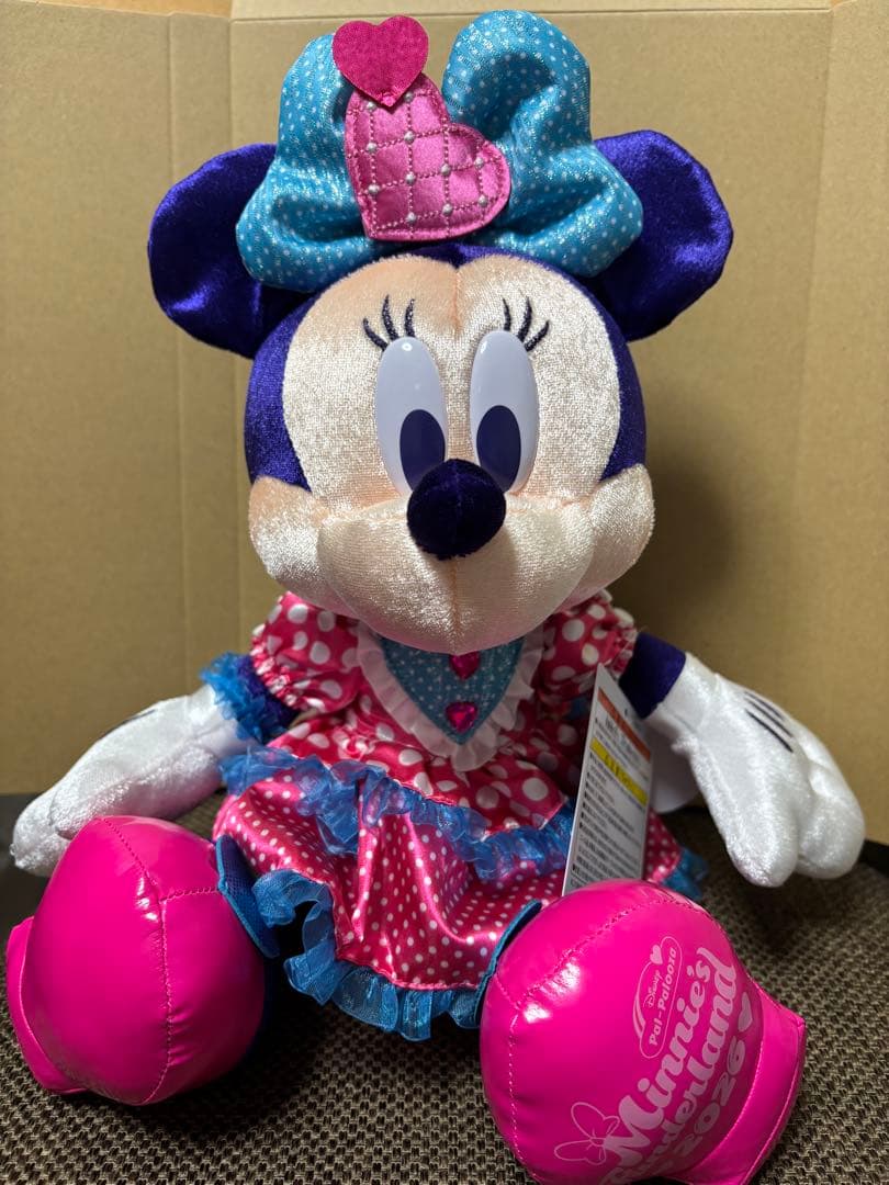 ミニー　ファンダーランド　2026 ぬいぐるみ パルパルーザ