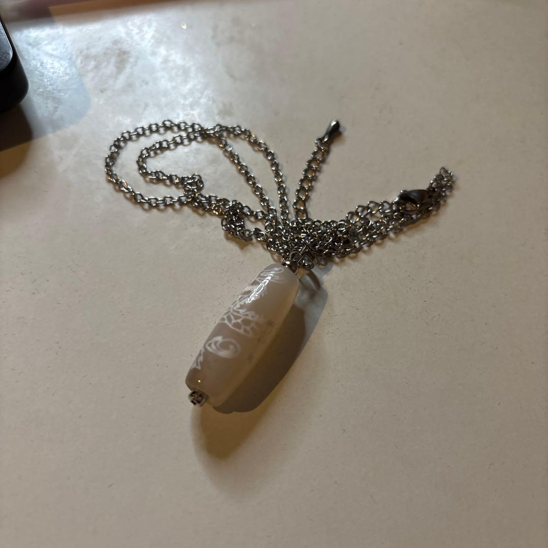 悪いことがなくなってきてる！天珠を一つは持ちたい！綺麗な白龍白天珠さま！綺麗！