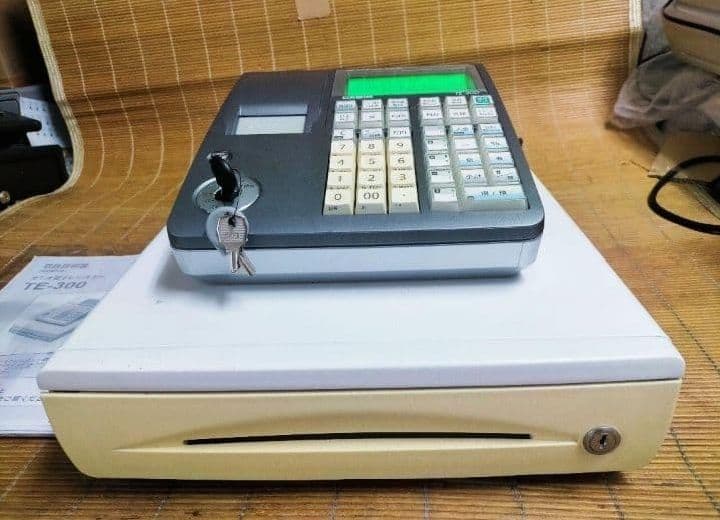 美品カシオレジスター　TE-300フル設定無料　 送料無料人気機種　111144