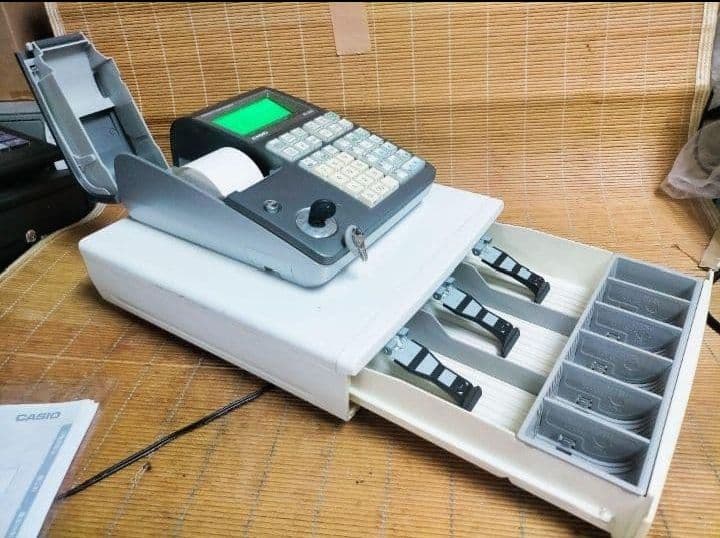 美品カシオレジスター　TE-300フル設定無料　 送料無料人気機種　111144