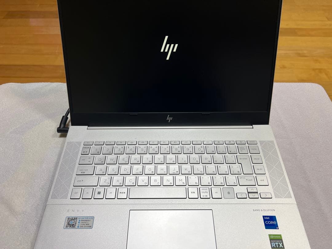 HP ENVY Laptop 15-ep1 ノートPC