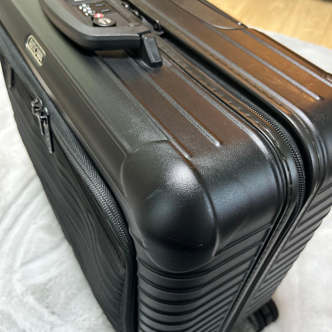 廃盤希少　美品　RIMOWA ボレロ　4輪　ブラック キャリーケース