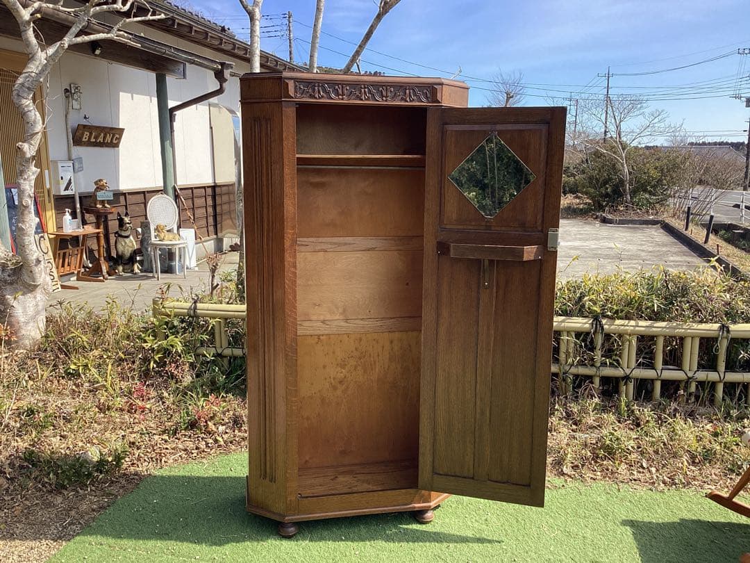 英国　アンティーク　ワードローブ　クローゼット　木製