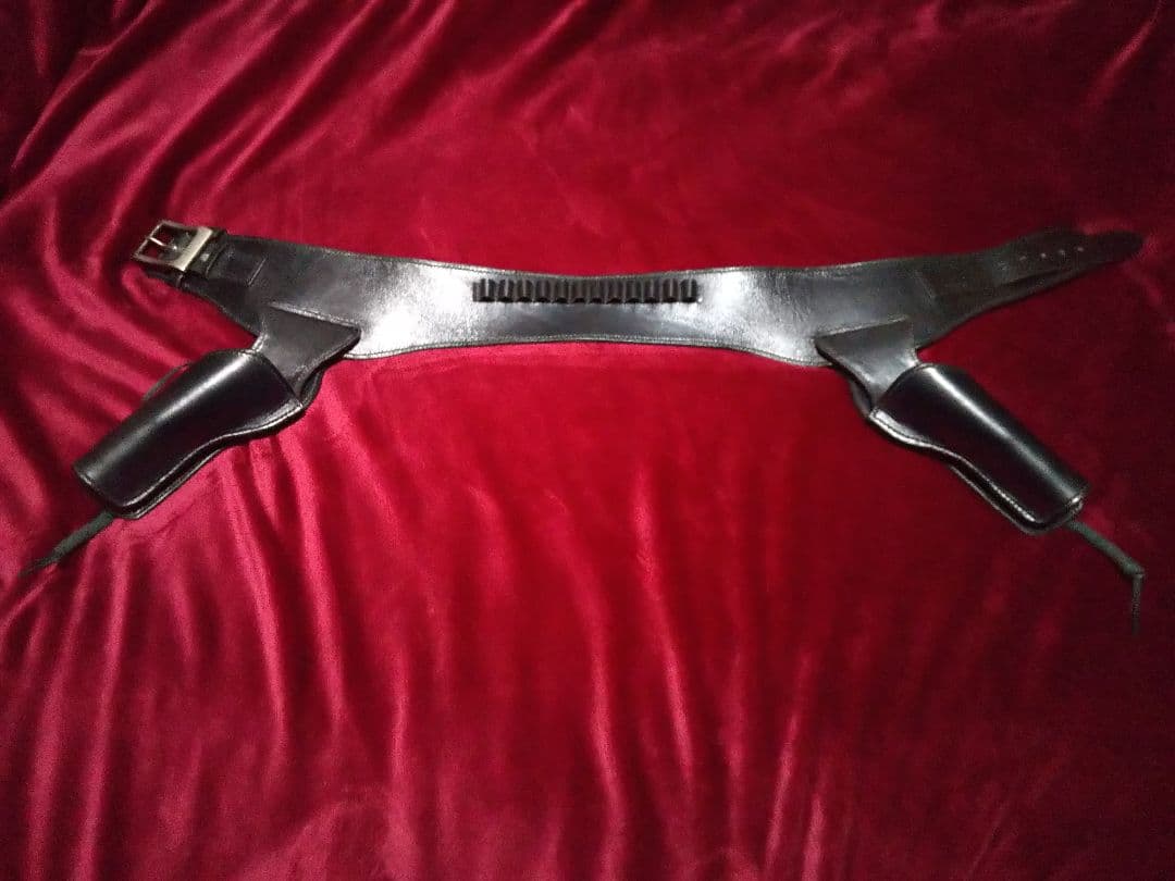 牛革製SAA二丁拳銃早撃ちウエスタンホルスター、ガンベルト メタルライニング仕様