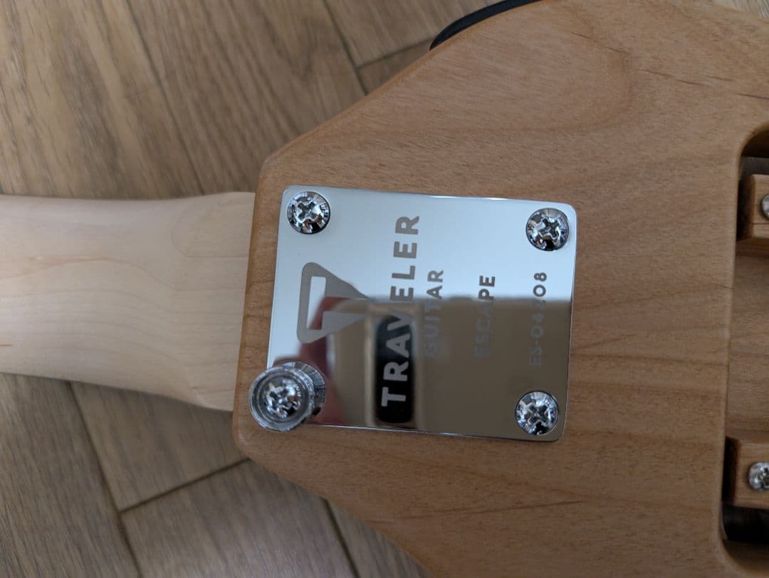 ギター Traveler Guitar escape