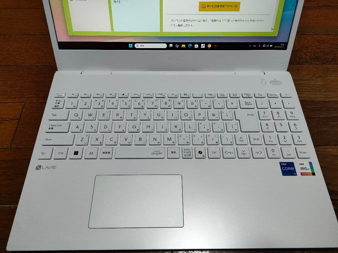 2025年モデル NEC LAVIE N15 PC-N157C/JAW