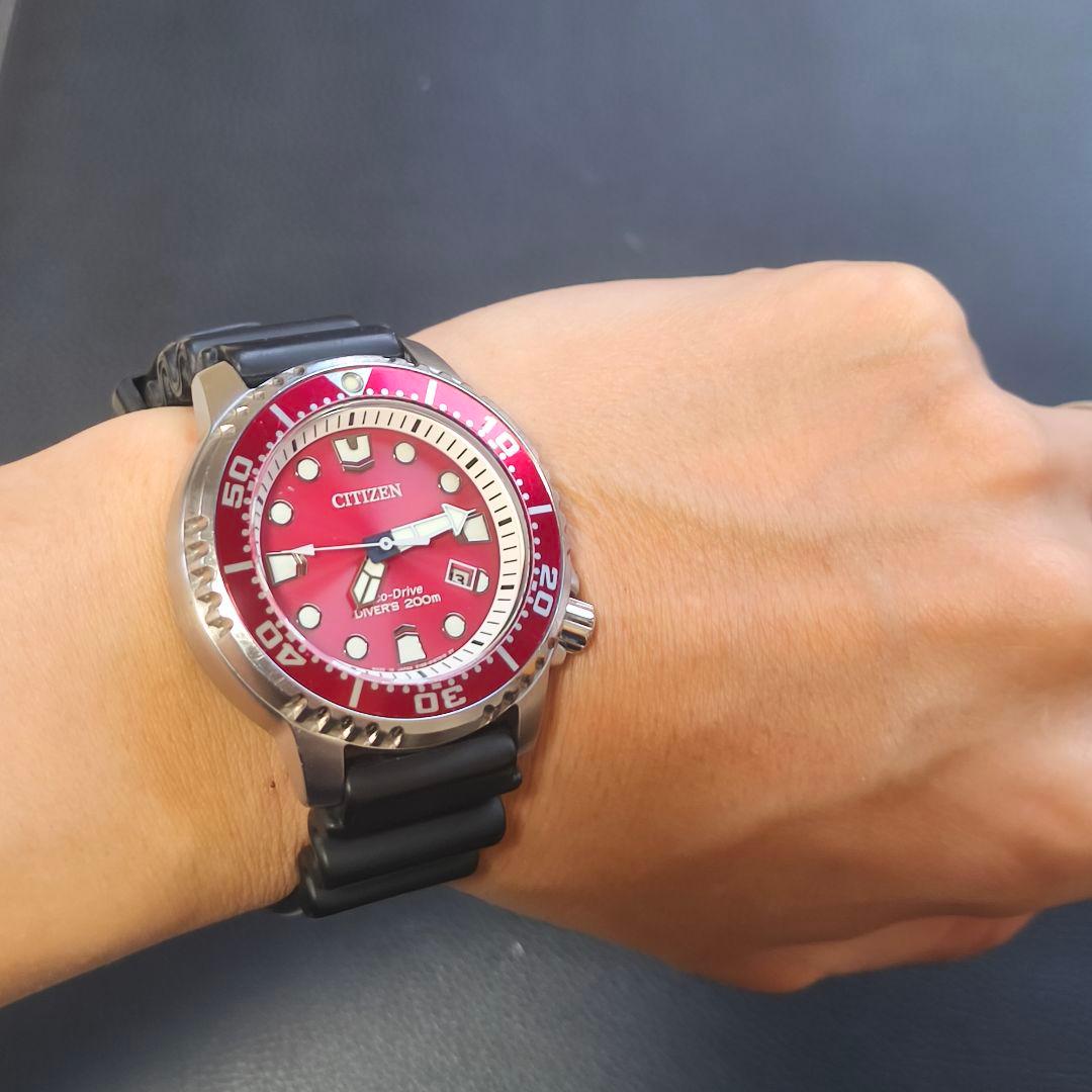 【MADE IN JAPAN】CITIZEN 赤ダイバー エコドライブ 200m