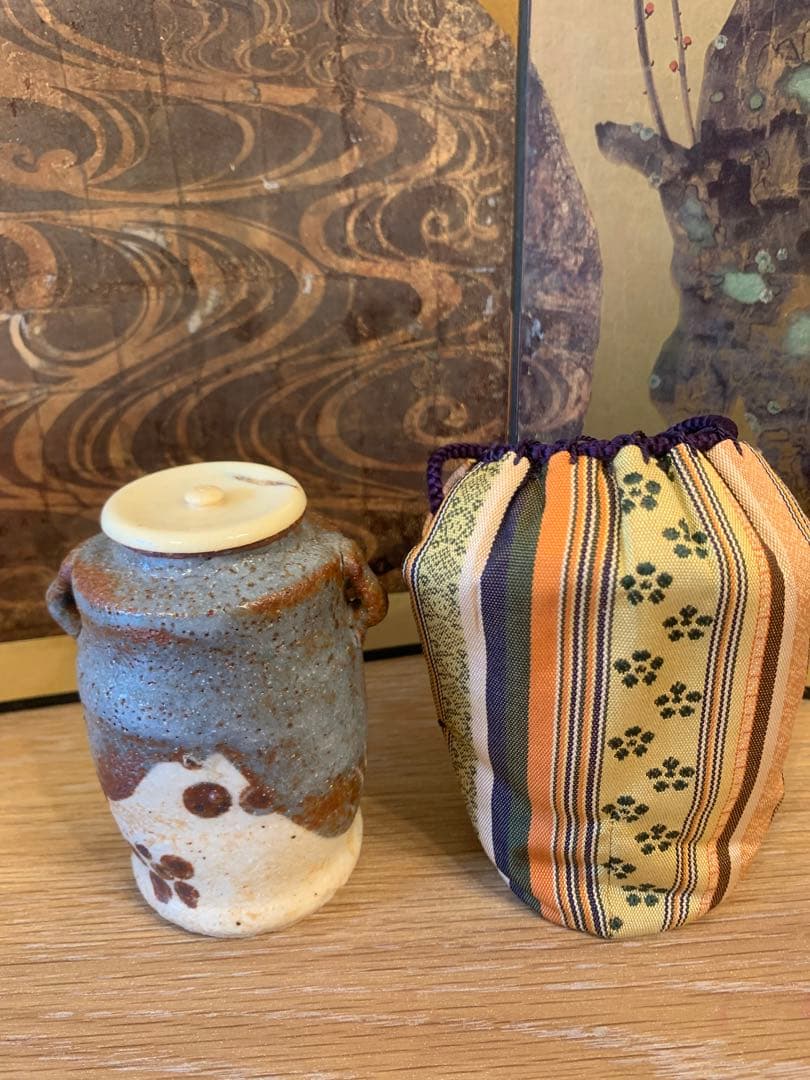 志野焼  桃山窯  林英仁作  茶入 仕覆 共箱   17