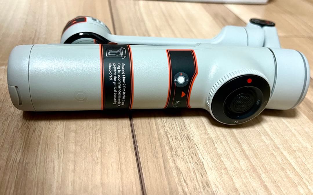 Insta360 Flow 2 Pro スタビライザー + Mount