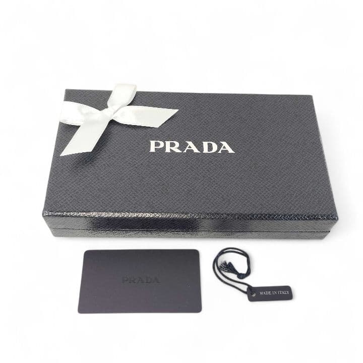【ほぼ未使用品】PRADA/プラダ　iPhone X/XSケース　サフィアーノ