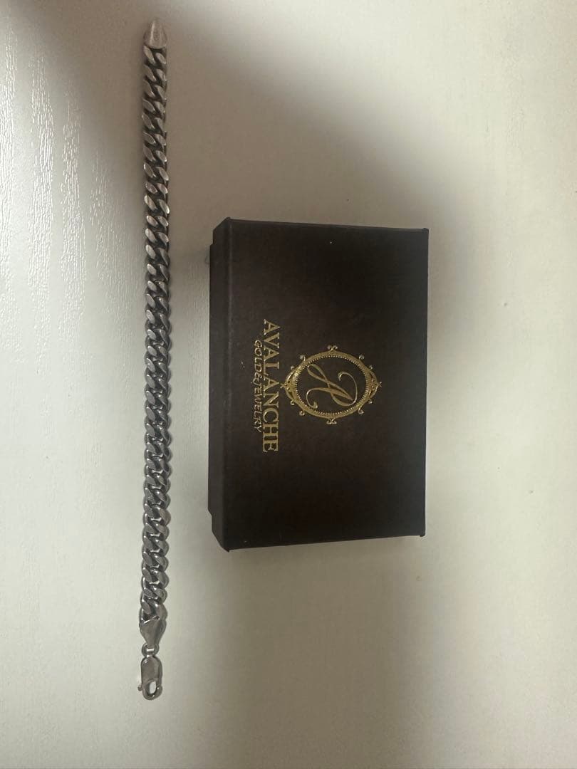 AVALANCHE チェーンブレスレット ボックス付き