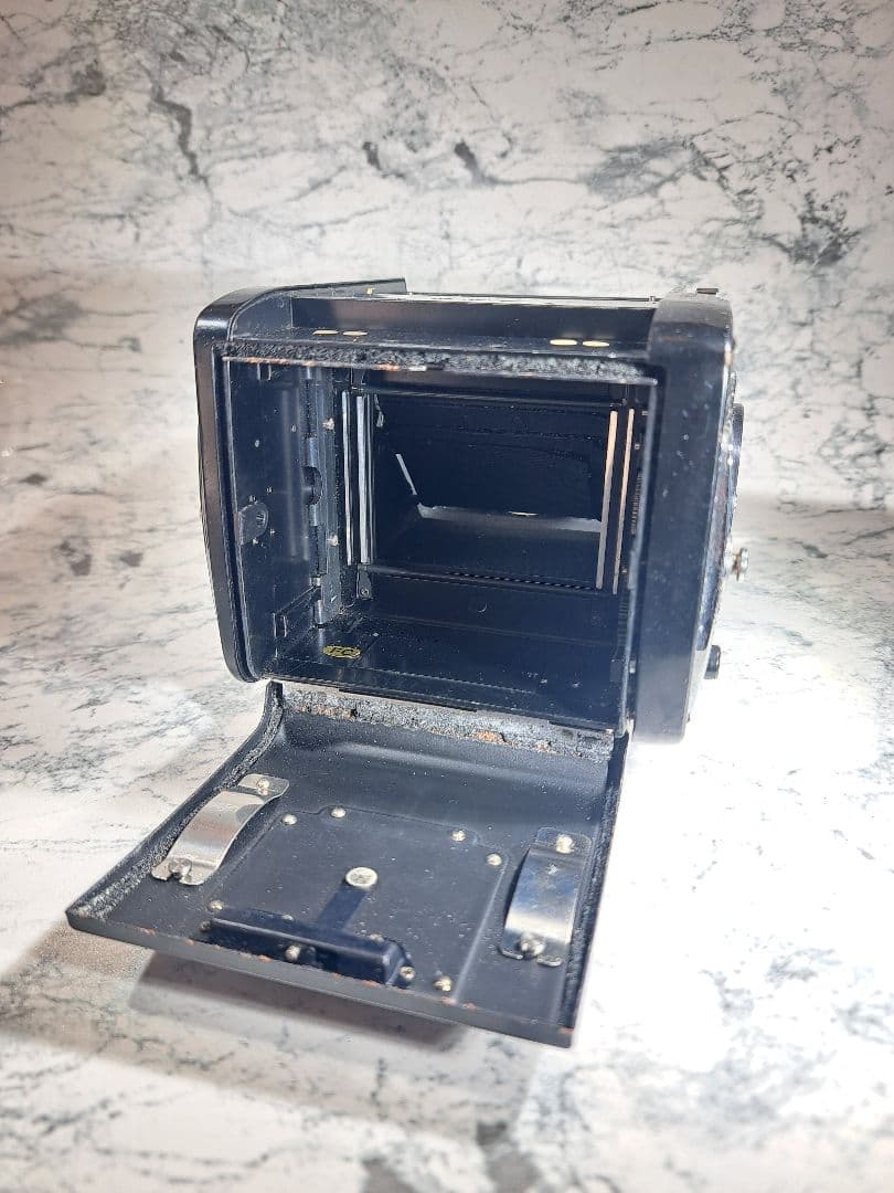 S*N様 【通電・シャッター動作確認済】Mamiya M645 ボディ