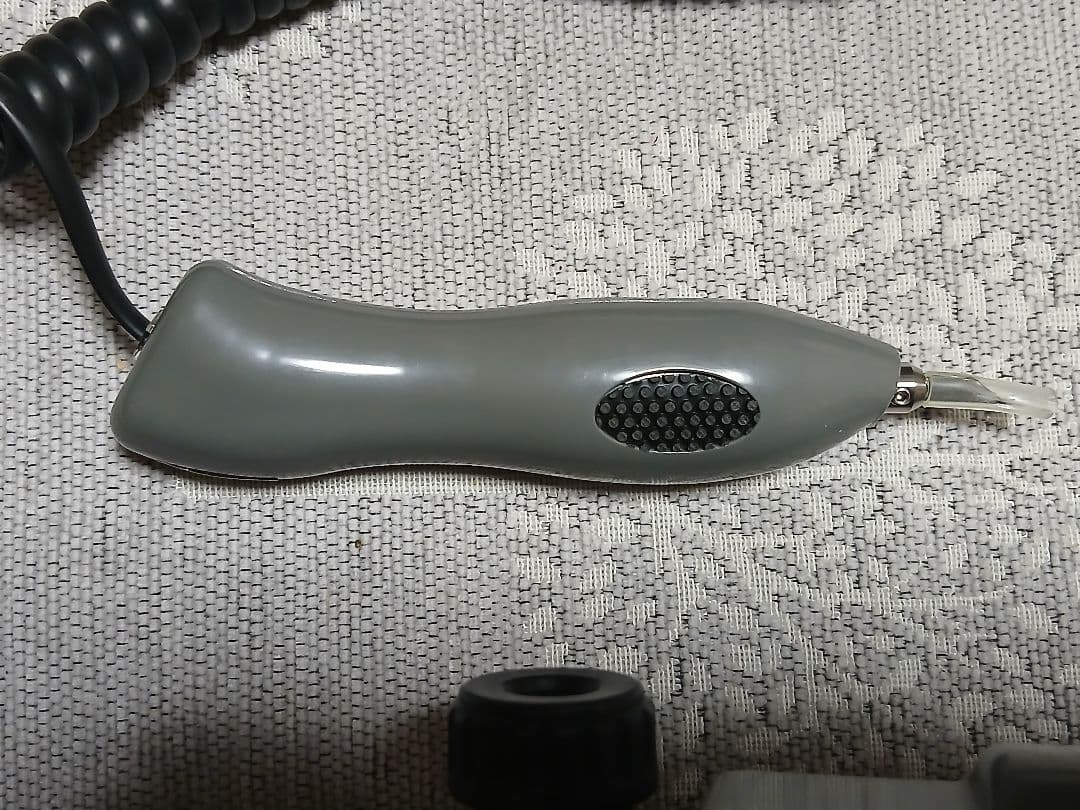 【美品】超音波小型カッター USW-334 (本多電子株式会社製)