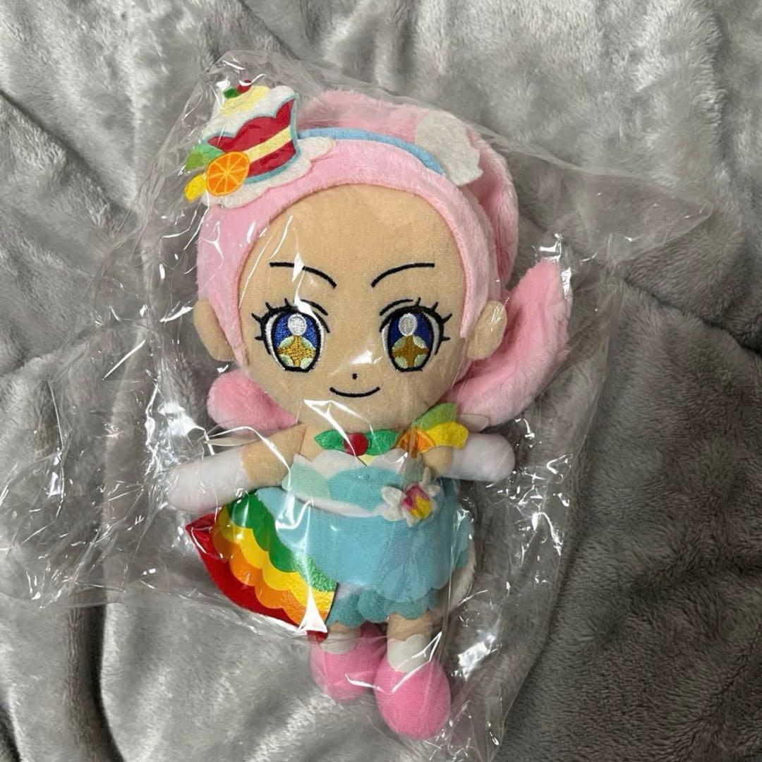 キラキラプリキュアアラモード　キュアフレンズ　ぬいぐるみ