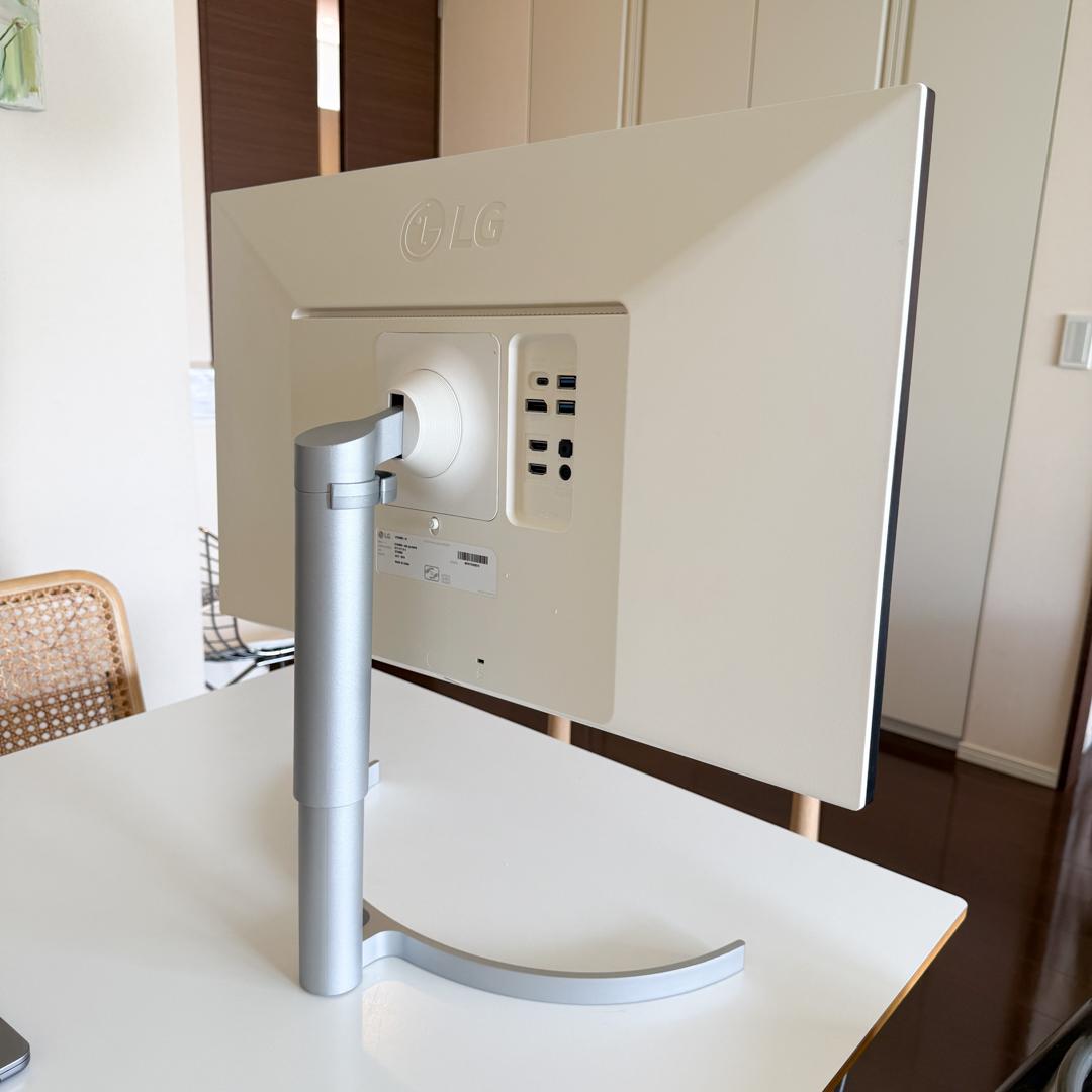 LG ディスプレイ モニター本体 USB-C対応 27UK850-W