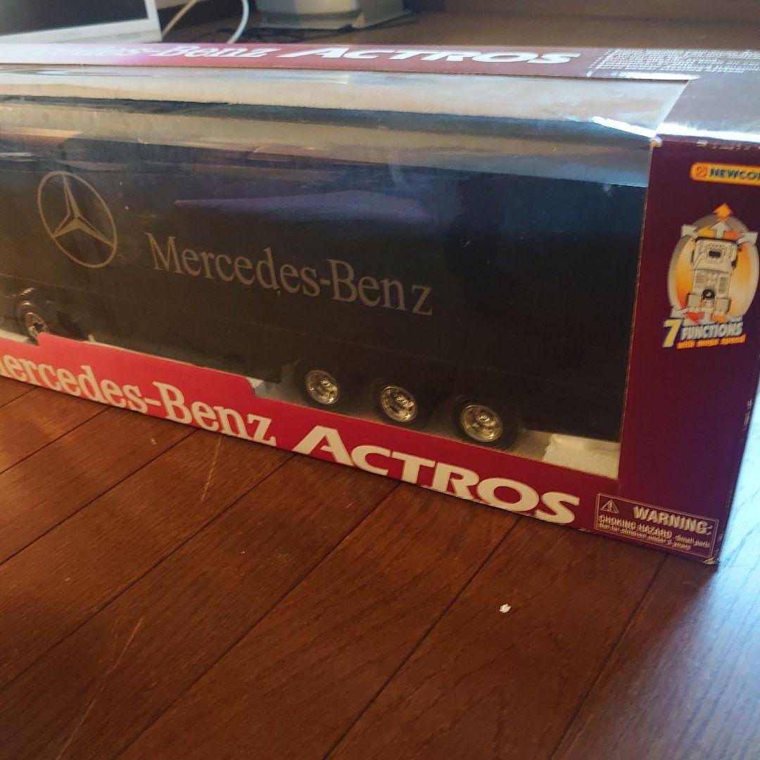ホビーラジコン Mercedes-Benz ACTROS