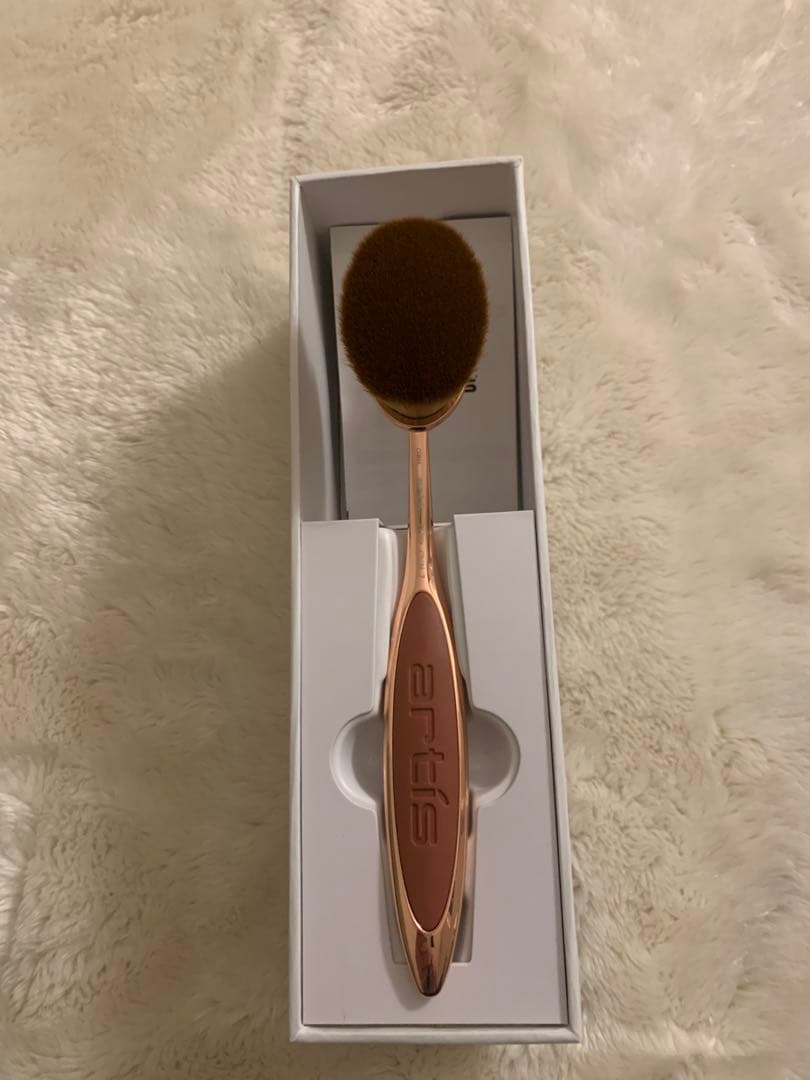 新品未使用品アーティスメイクアップブラシ