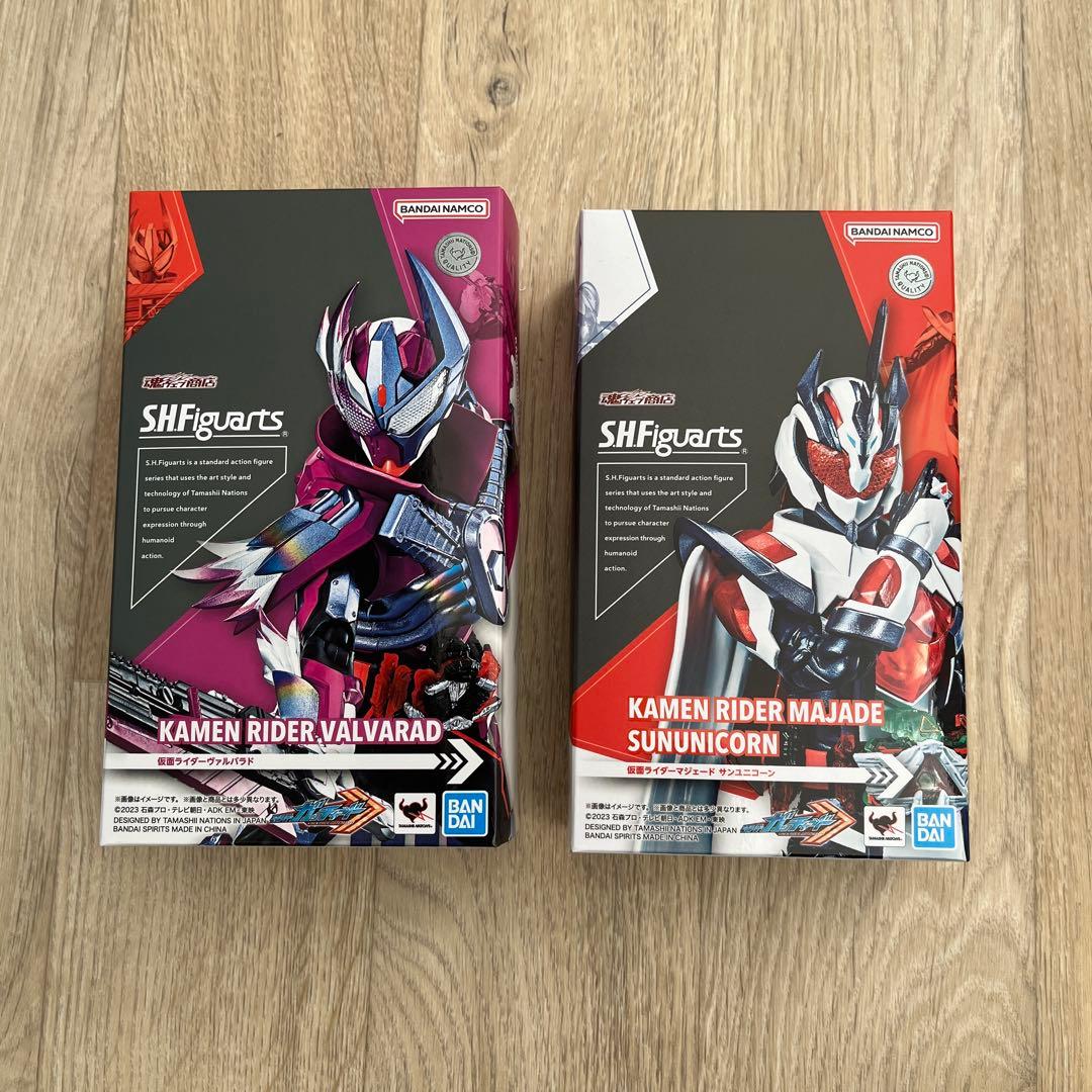 S.H.Figuarts 仮面ライダーヴァルバラド マジェード セット