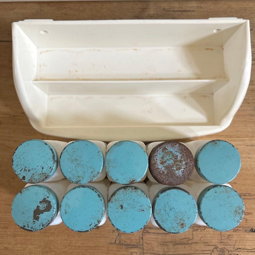 アンティーク　グリフィス　スパイスジャーセット ミルクガラス　ターコイズブルー