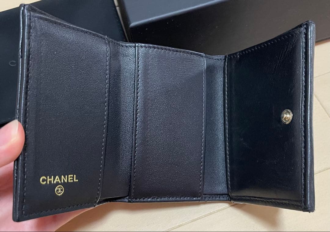 CHANEL ラムスキン スモールフラップウォレット AP3808 ブラック