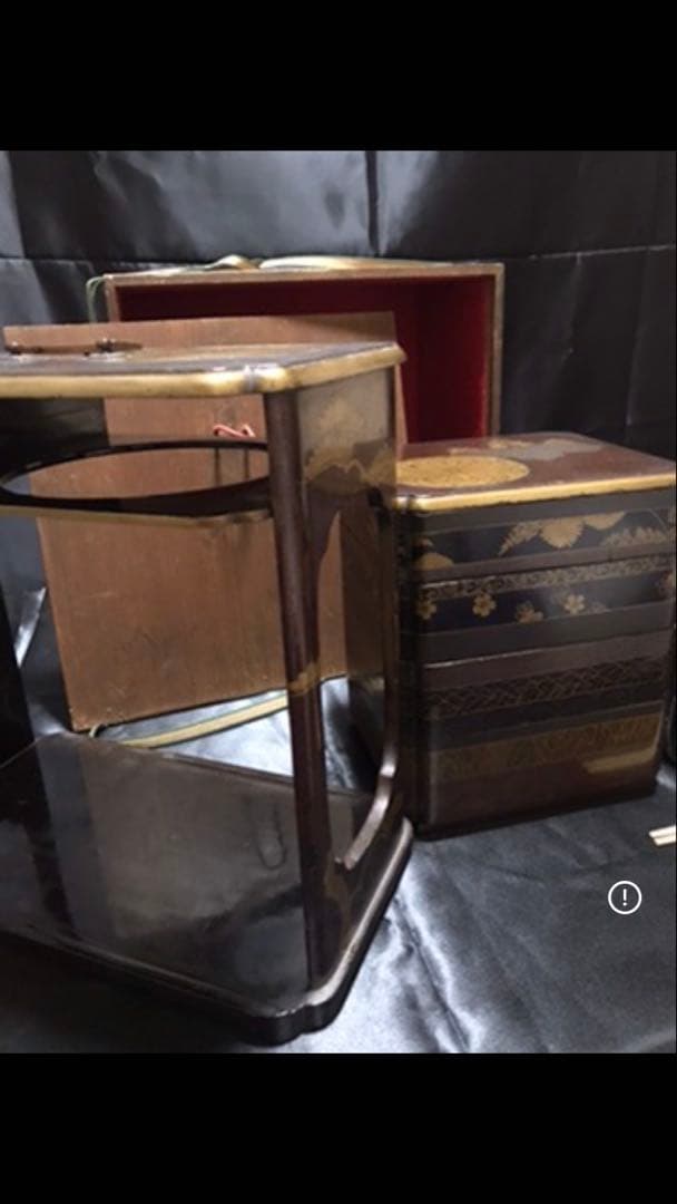 江戸時代　野弁当　重箱　蒔絵提重　骨董　五七桐と菊紋！豪華！