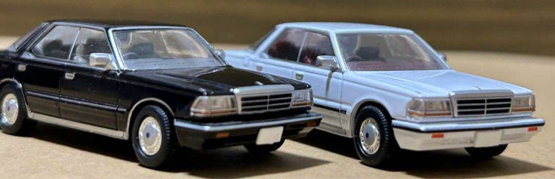 トミカリミテッドヴィンテージネオ ニッサン グロリア V30ターボ 2台セット