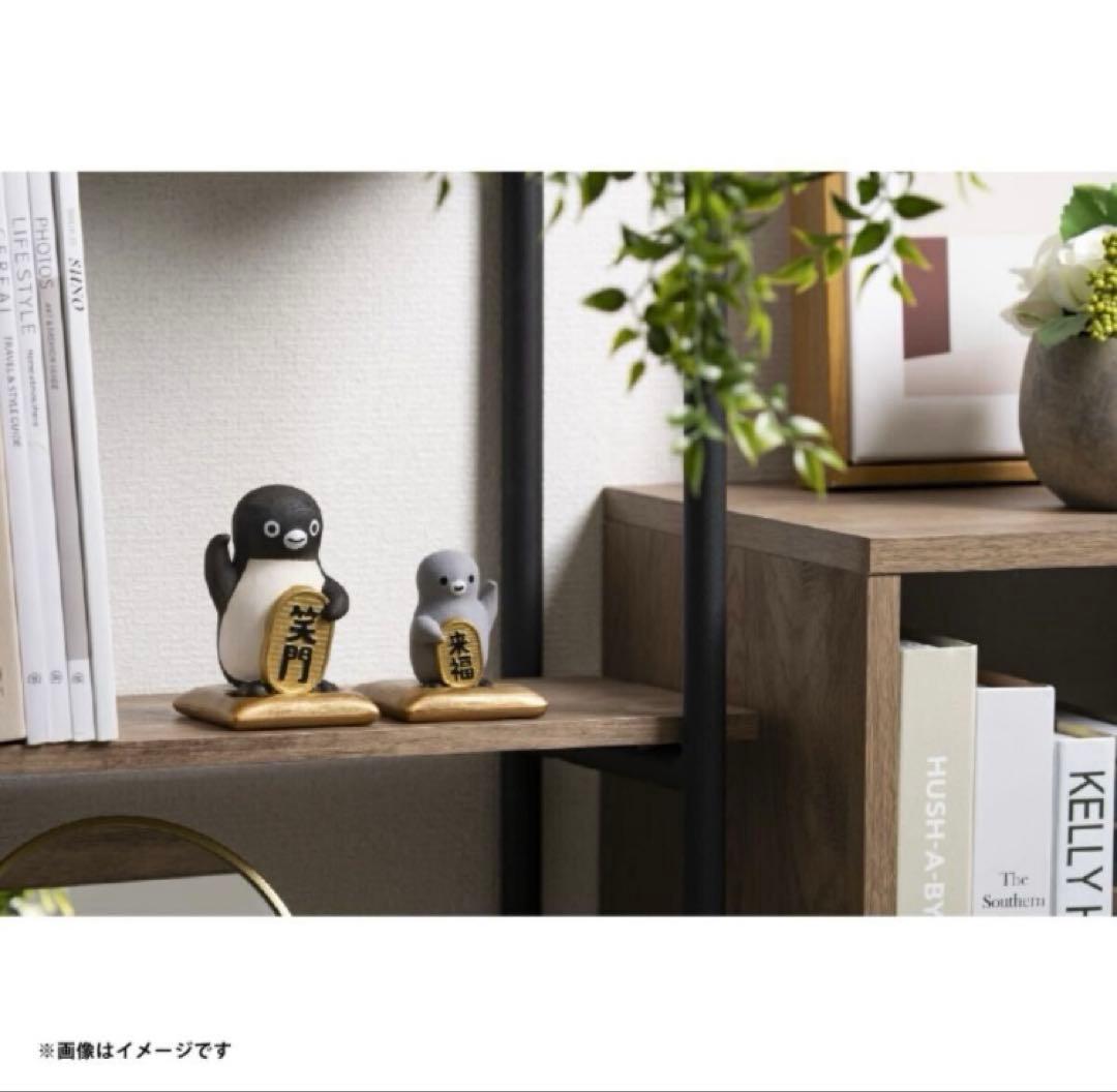 Suicaのペンギン 木彫りの門松 & 招きSuicaのペンギン（笑門来福）
