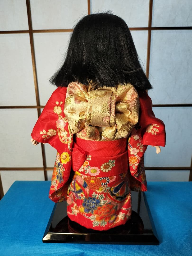 市松人形　松乾斎東光作