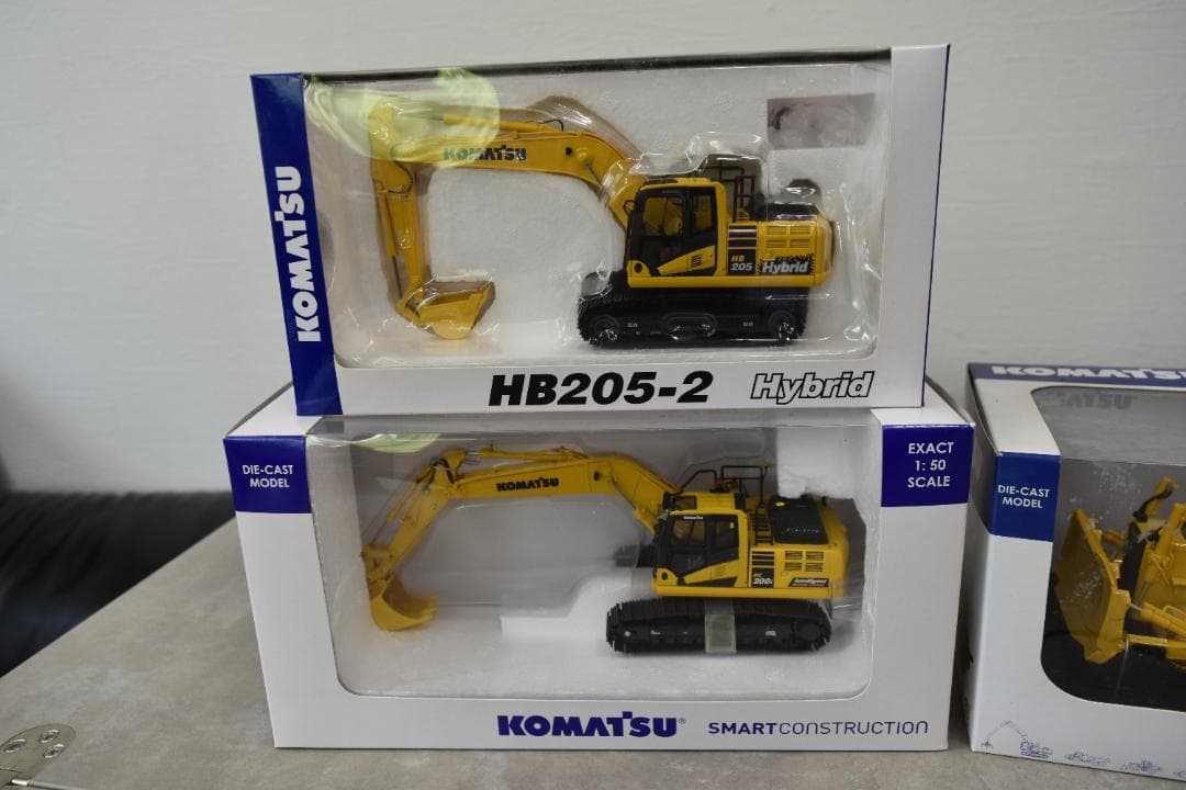 倫*郎様 KOMATSU 1/50ミニチュアセット