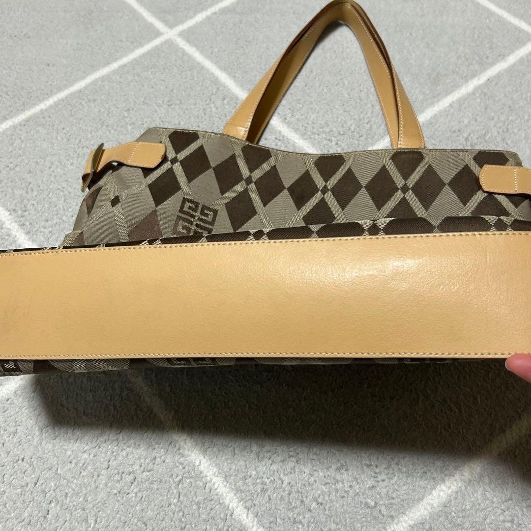 Givenchy ダイヤモンドパターン トートバッグ