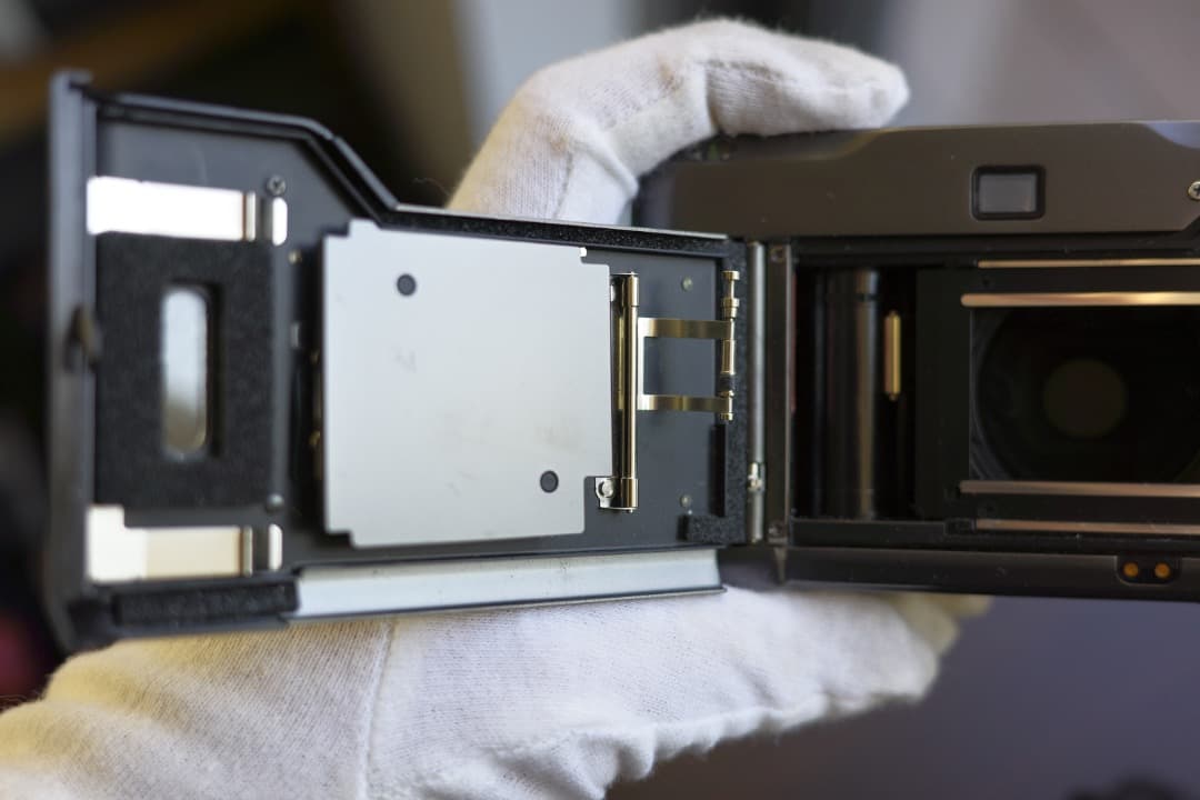 コンタックス CONTAX T2 チタンブラック 実働美品〜良品 フィルム付