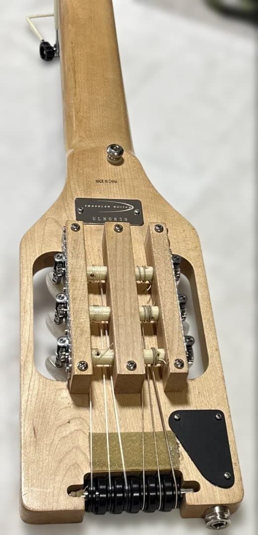 ★TRAVELER GUITAR/ トラベラーギター