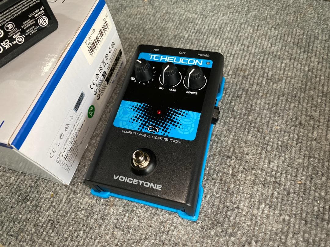 TC HELICON VOICETONE C1 ボーカル　エフェクター