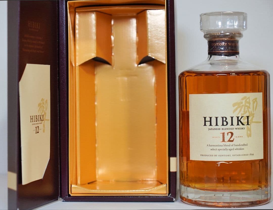 サントリー 響 12年 / 700ml 【入手困難】【送料無料】【値下げ交渉可】