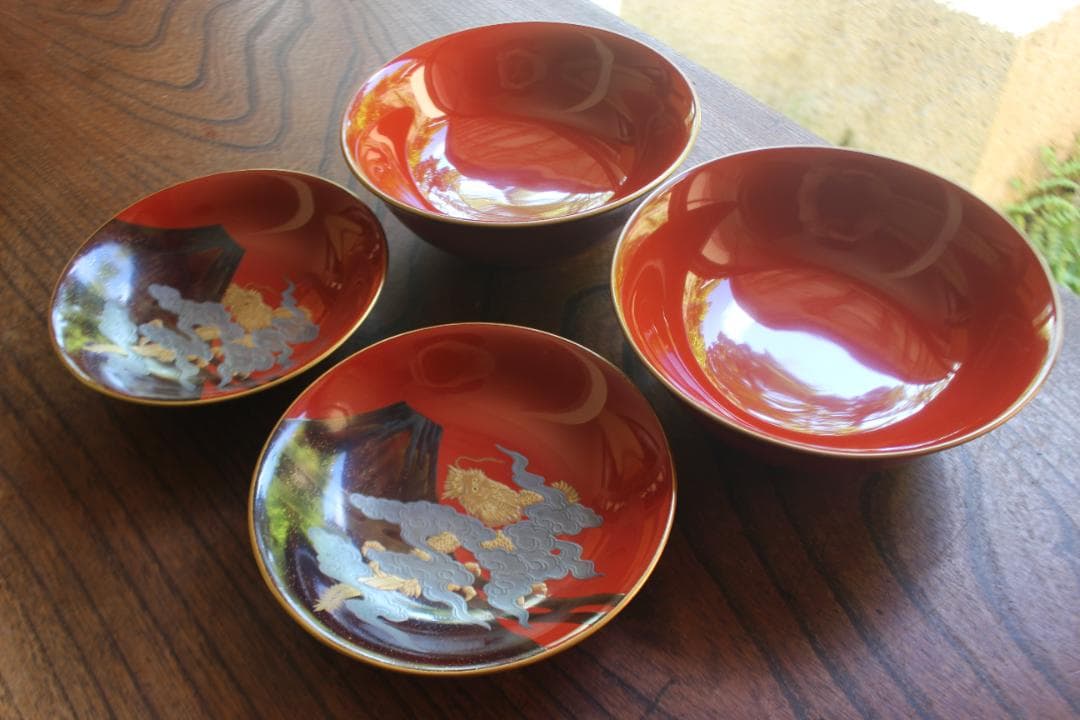 デッドストック！上質金縁朱漆に極上宝珠龍蒔絵の映えるお椀2点（検輪島塗京塗懐石椀